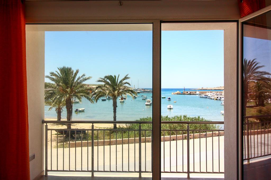Family Suite Porto Vecchio ランペドゥーザ エクステリア 写真