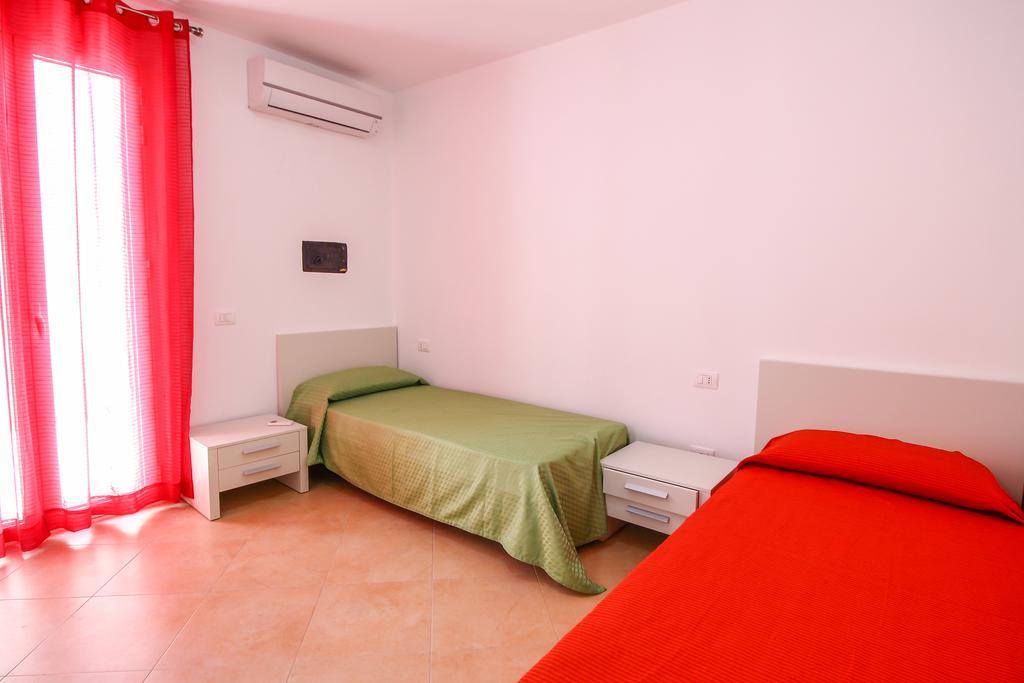 Family Suite Porto Vecchio ランペドゥーザ エクステリア 写真